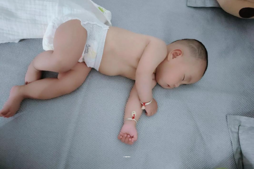 吉林宝宝发烧可以喝牛奶吗
